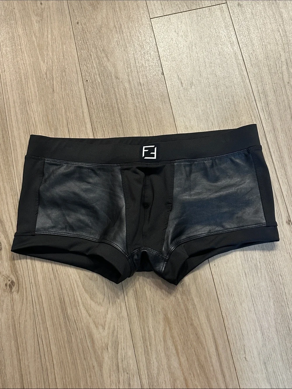 FUNARI New York Adam Trunks L/XL
